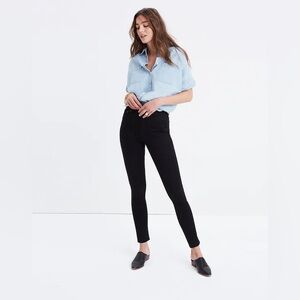 Madewell Tall 10" High-Rise Skinny Jeans in Carbondale Black Wash - Size 29T